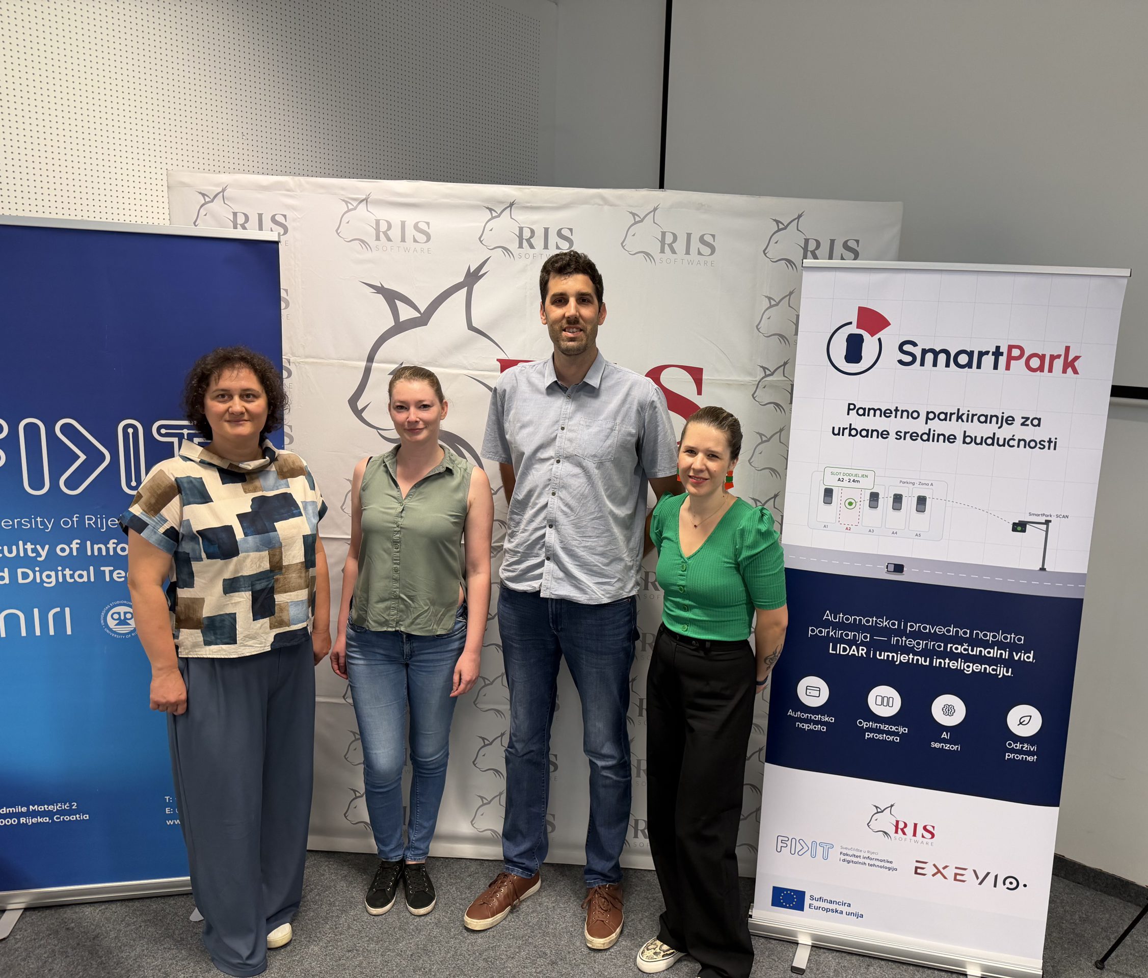 Predstavnici konzorcija RIS Software, Exevio i FIDIT predstavili su projekt SmartPark, inovativni sustav za pametno parkiranje koji donosi novu tehnologiju naplate za pametne gradove.